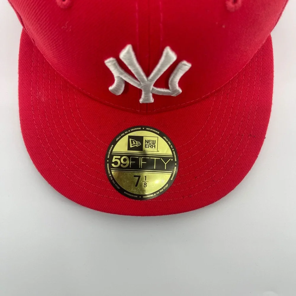 New York Yankees Fit Hat Cap Men 7 1/8 Red New Era 59FIFTY 1998 World Series